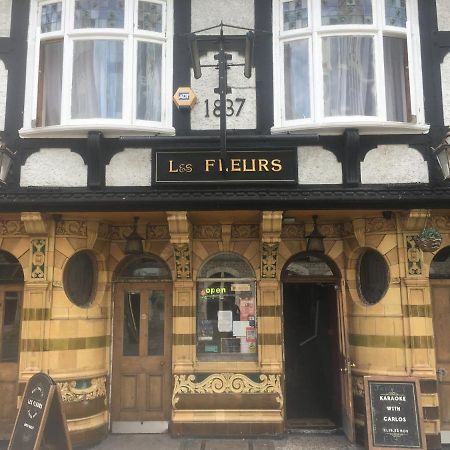 Les Fleurs Accommodation Dover Kültér fotó
